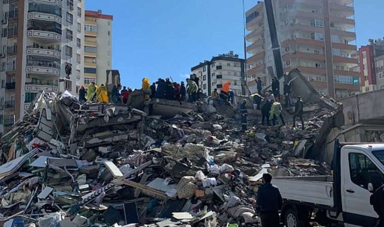 64 kişinin yaşamını yitirdiği Adana Tutar Sitesi’nde takipsizlik kararına itiraz reddedildi: Hukuk ayaklar altında