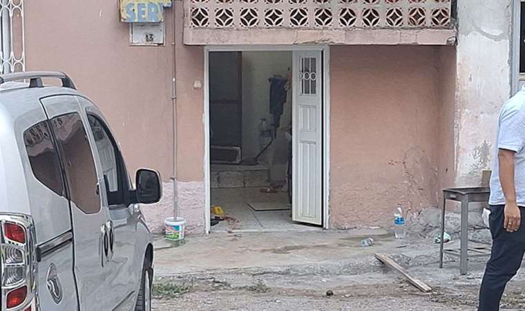 Aile yemeğinde vahşet... Ağabeyini, annesini, yengesini ve 2 yeğenini tabancayla vurup, intihara kalkıştı: 1 ölü, 5 yaralı