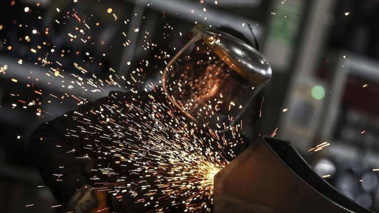 Turkey's economy grows 3.8% in 2nd quarter, above market forecast