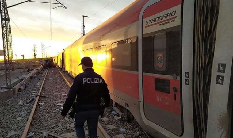 İtalya'da trenin çarptığı 5 demir yolu işçisi öldü