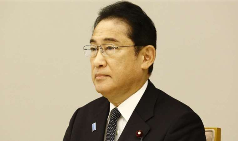Japanese premier promotes seafood consumption to alleviate radiation concerns