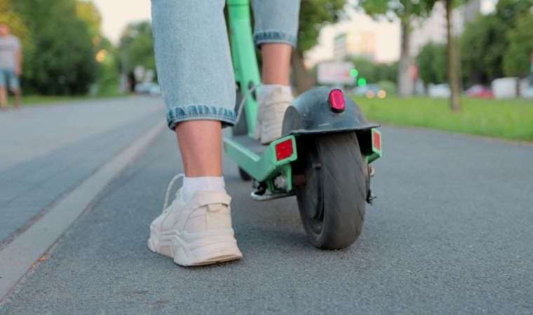 İstanbul'da elektrikli scooter hız sınırı ne kadar oldu? Elektrikli scooter hız sınırı hangi ilçelerde değişti?