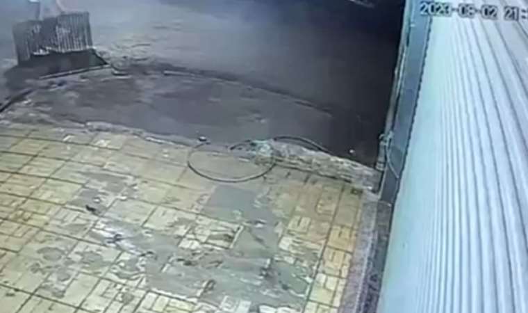 Bu da oldu... Sultangazi'de yağmur suyu mazgalını çaldılar!