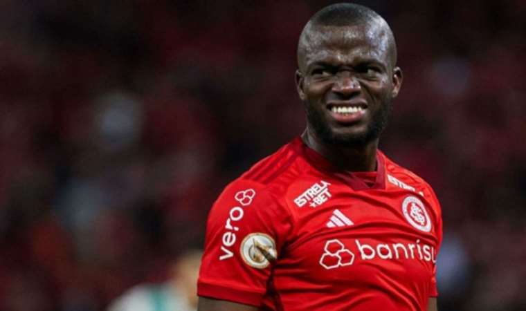 Enner Valencia takım direktörüyle kavga etti!