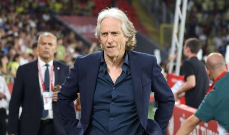 Jorge Jesus, Karim Benzema'yı eledi