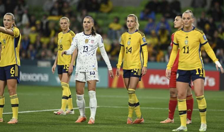 FIFA Kadınlar Dünya Kupası'nda ABD'yi eleyen İsveç, çeyrek finale yükseldi