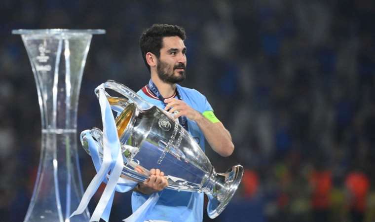 İlkay Gündoğan, Almanya'da yılın futbolcusu oldu