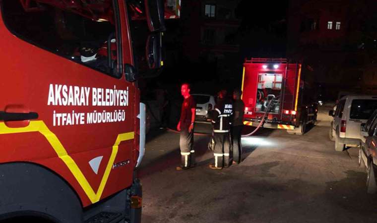 Aksaray’da 8 katlı apartmanda korkutan yangın!