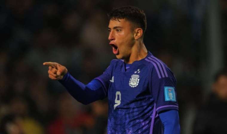 Tottenham Hotspur'dan hücuma 19'luk takviye!