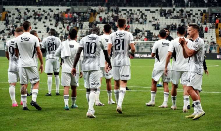 Beşiktaş'ın Neftçi Bakü kamp kadrosu belli oldu!