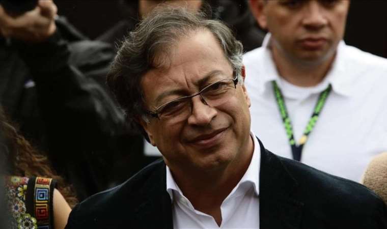 Kolombiya'da 'yumuşak bir darbe' iddiası: 'Hükümetimizi devirme hayalini kuranlar var'