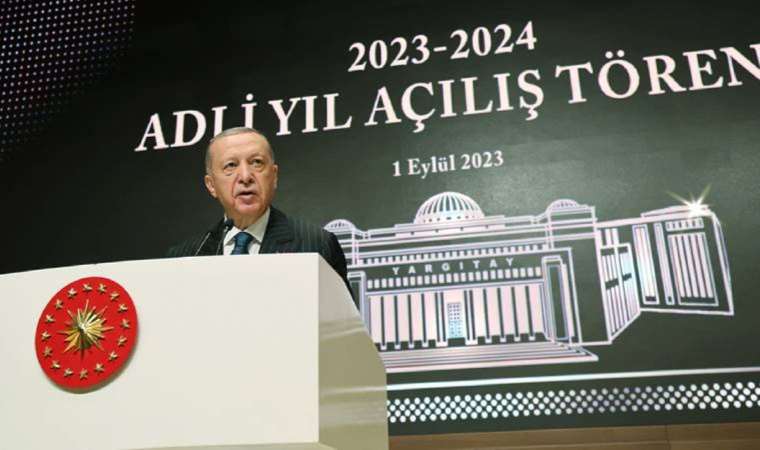 Baro Başkanı'nın konuşması engellendi