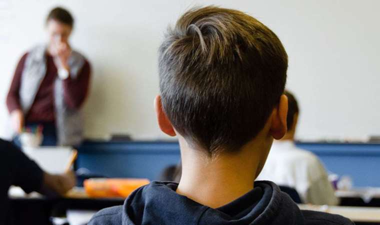 Okullar açılıyor salgın riski kapıda