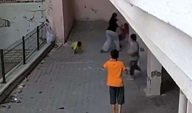 8 yaşındaki çocuğa komşusundan öldüresiye darp