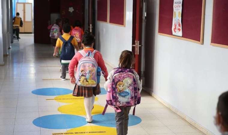Okulların açılmasına 48 saat kala Resmi Gazete'de yayımlandı: İlkokulda sınav kalktı mı?
