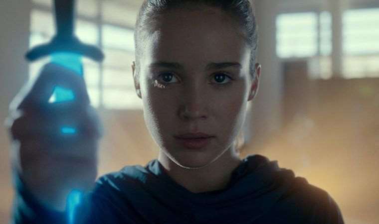 Alba Baptista kim, kaç yaşında, nereli? Chris Evans'ın eşi Alba Baptista hangi dizi ve filmlerde oynadı?