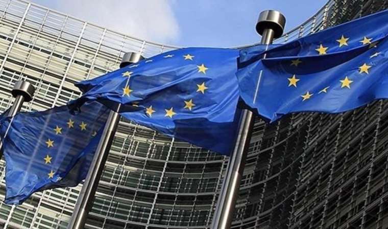 AB, Rusya’dan gelen arabalara el koymaya devam edecek