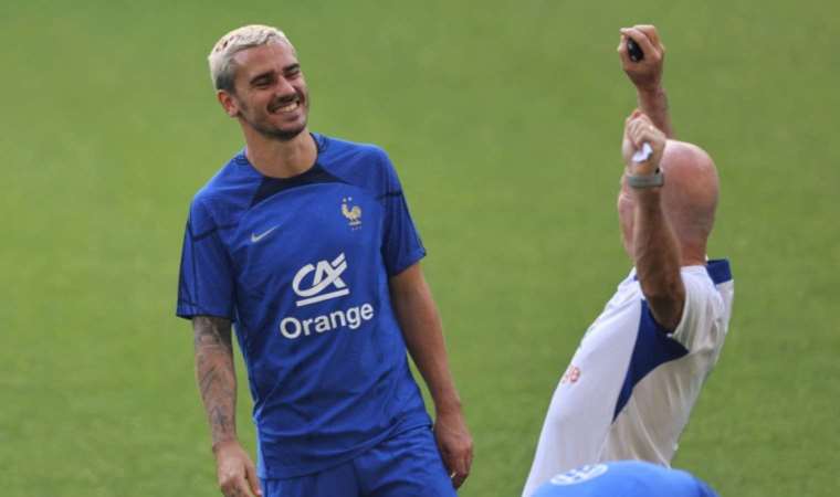Fransız futbolcu Antoine Griezmann'dan Suudi Arabistan açıklaması!
