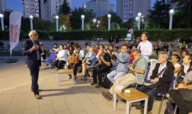 Nâzım Hikmet Ataşehir’de şiirlerle anıldı