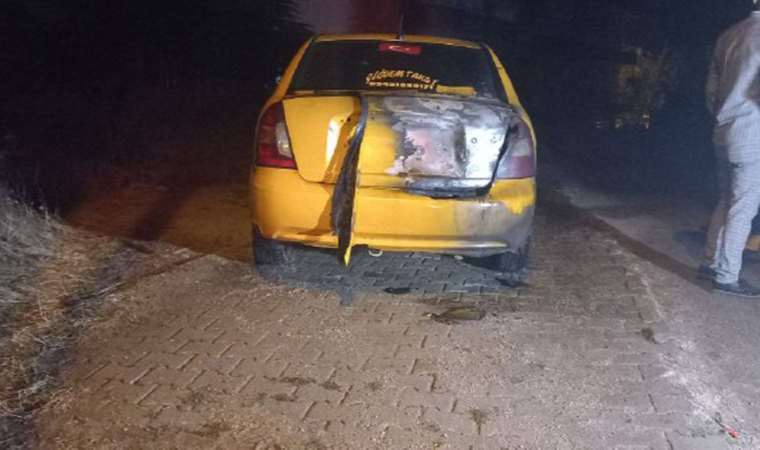 Kırıkkale'de park halindeki 'taksi' kundaklandı