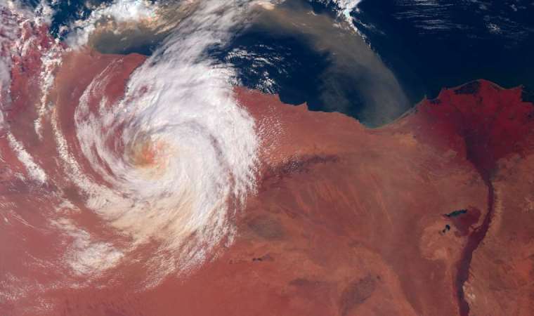 Libya'daki sel felaketinin uydu görüntüleri paylaşıldı: Derne yok olma noktasına geldi