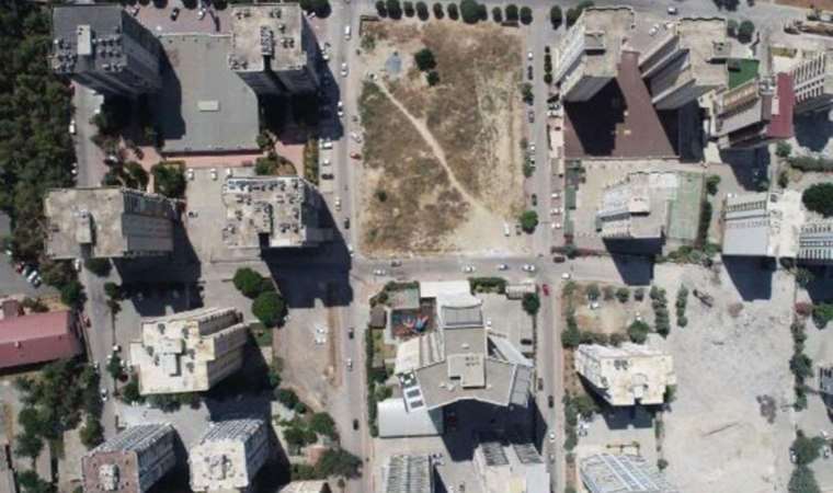 Velilerin ‘ağır hasarlı bina’ tedirginliği: ‘Çocuklarımı okula göndermeyeceğim’