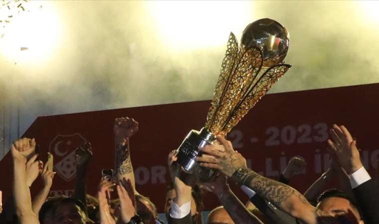 Süper Lig'de şampiyonluk oranları güncellendi! (13 Eylül 2023)