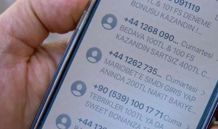 Uzmanlardan yurtdışından gelen SMS’lere karşı uyarı!