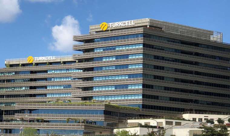 AKP'yle bağlandı Turkcell'e