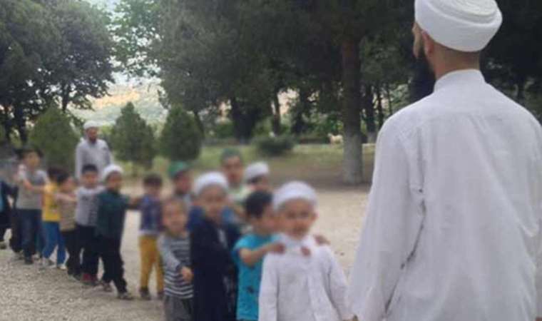 Toplumun huzurunu gerçekleri yazan gazeteciler değil, tarikatçılar bozar!