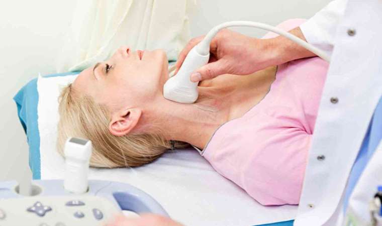 Tiroid kanserinde erken teşhis hayat kurtarıyor