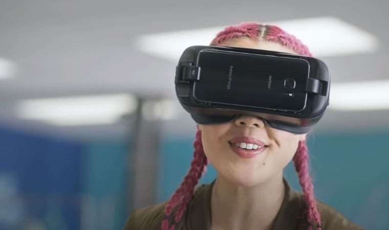 Samsung sanal ortamları koklamayı sağlayacak başlık geliştiriyor