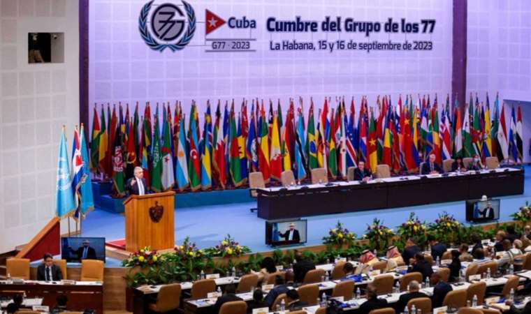 "G77+Çin" zirvesi, Küba Devlet Başkanı Canel'in açılış konuşmasıyla başladı