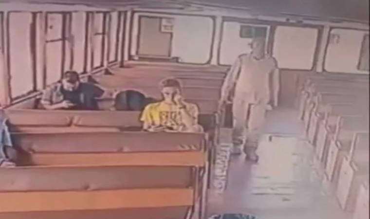 İstanbul'da akılalmaz olay: Vapurdaki yolcunun saçını yaktı