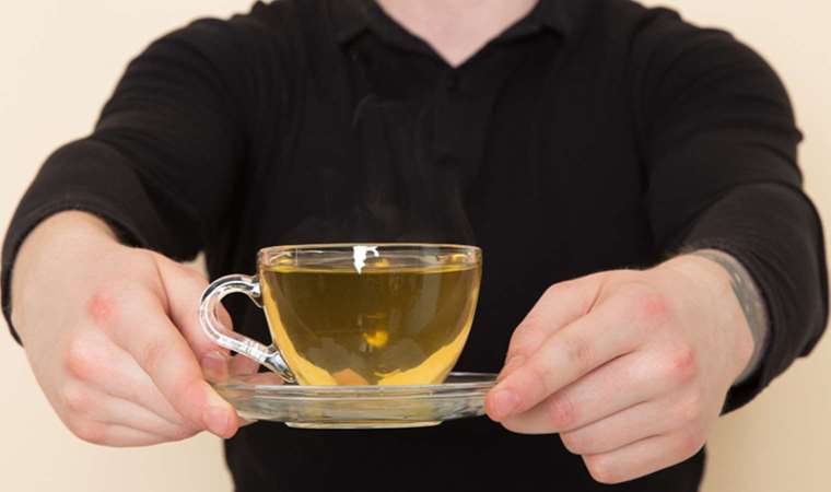 Kilo vermek için ünlülerin reklamına güvenmenin bedeli ağır olabilir