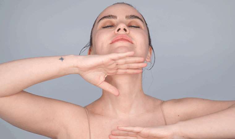 Yüzünüz yoga görsün