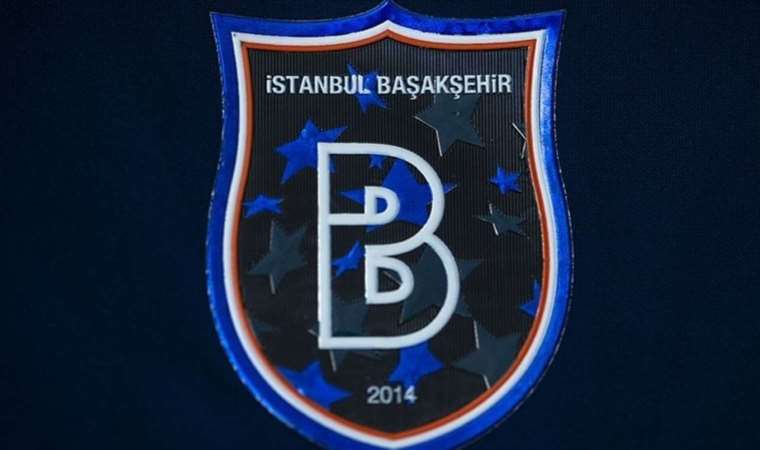 Başakşehir'de Şener Özbayraklı ile yollar ayrıldı