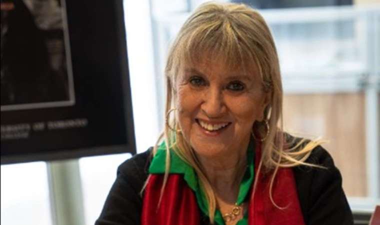 Dibeklihan'da Zeynep Oral ile söyleşi