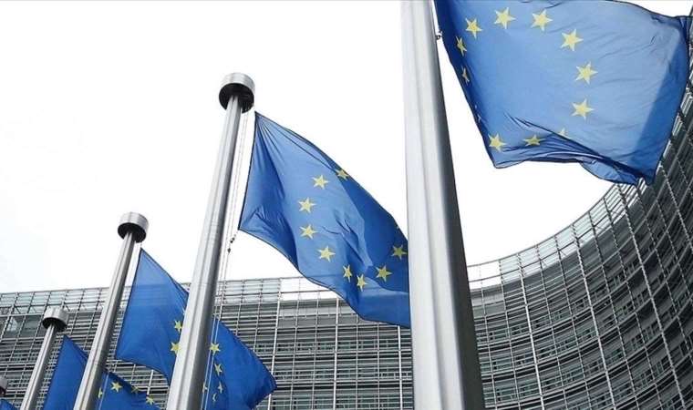 AB'den Kosova ve Sırbistan açıklaması: AB yolundaki fırsatları kaybedebilirler