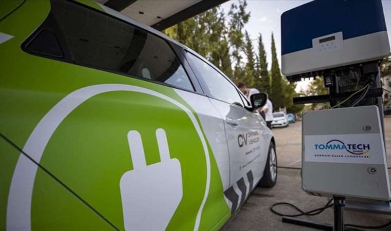 Türkiye'de kaç adet elektrikli araç şarj istasyonu var?