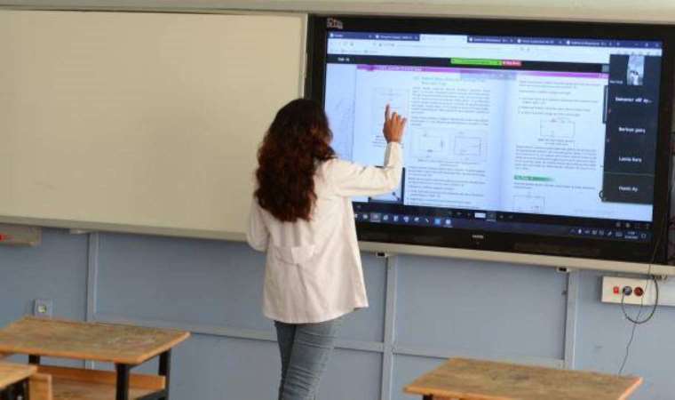 Öğretmenlere verilen ödenek kırtasiye harcamasını karşılamıyor