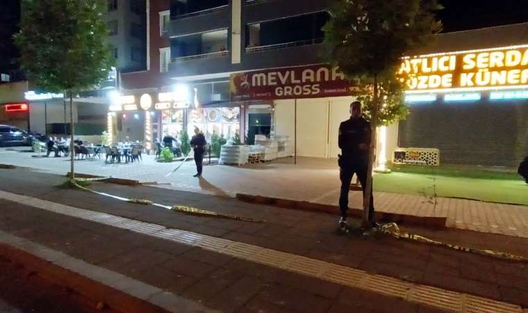 Gaziantep'te 'yan bakma' kavgası: 2 yaralı