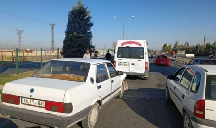 Malatya’da zincirleme kaza: 5 yaralı