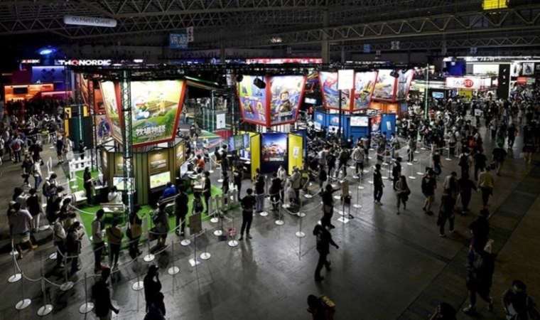 Tokyo Game Show başladı! Yüz binlerce kişi katılacak