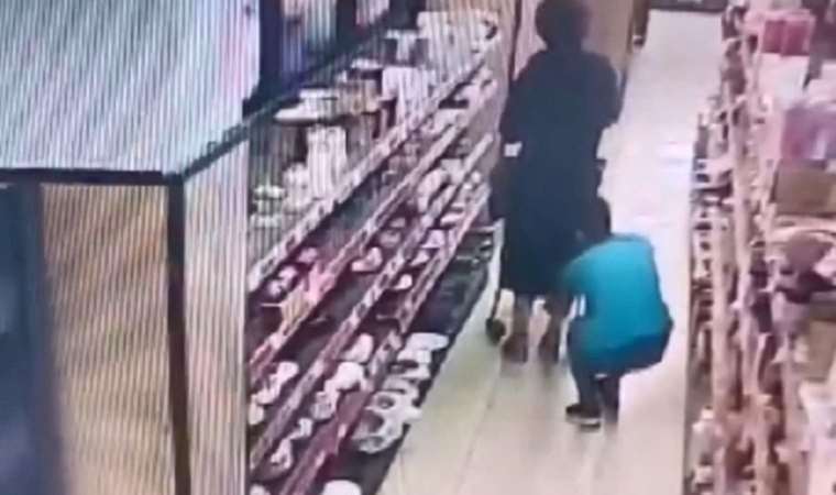 Markette taciz: Kadının etek altı görüntüsünü çekti!