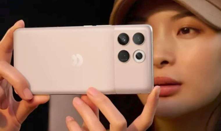 Çin merkezli otomobil markası akıllı telefonunu tanıttı