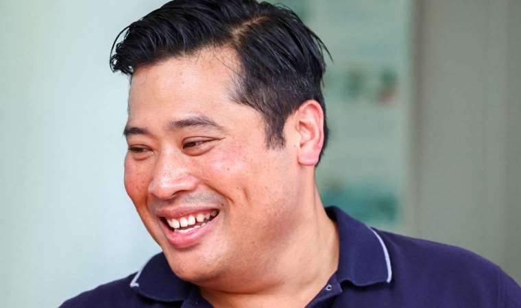 Tayland Kralı'nın oğlu, monarşiyi tartışmaya açtı