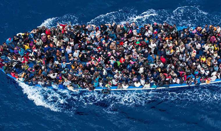 İtalya'da düzensiz göçe 'caydırıcı' adım: Teminat ücreti ödeyecekler