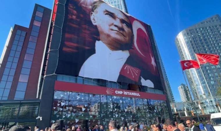 Adaylar netleşiyor: CHP İstanbul İl Başkanlığı için gözler Canpolat ve Sarıyar'da
