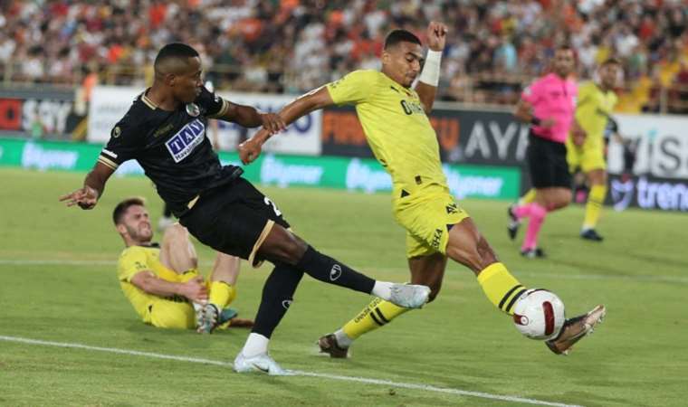 Djiku'dan 7 yıl sonra bir ilk!